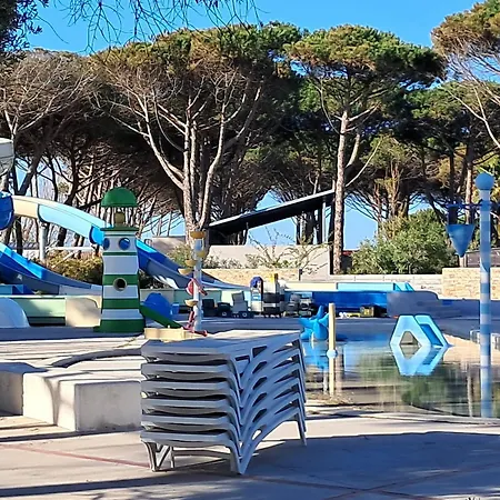 Campsite Mobil Le Castellas Bertrand /stehlin